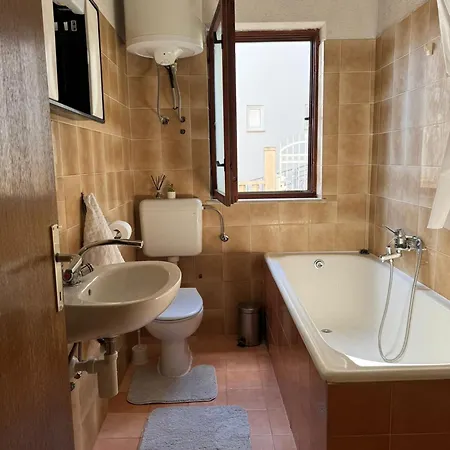 Apartment Jakov